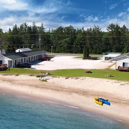 North Winds Motel Mackinaw City Esterno foto