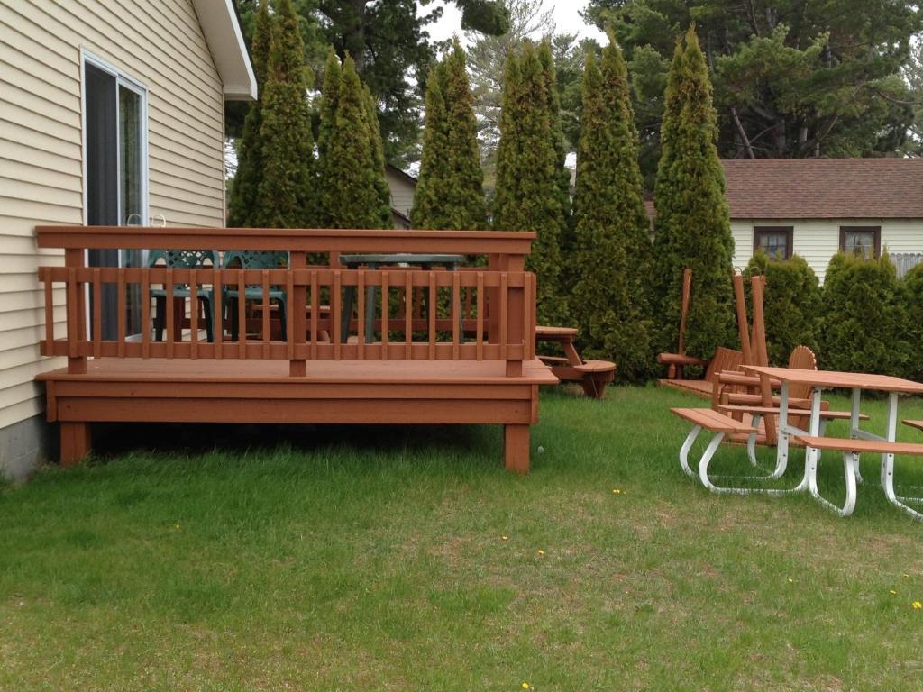 North Winds Motel Mackinaw City Esterno foto