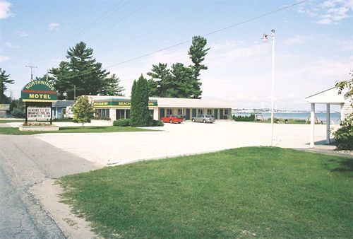 North Winds Motel Mackinaw City Esterno foto